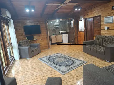 کلبه یک خوابه استخردار آبگرم کوی طبیعت