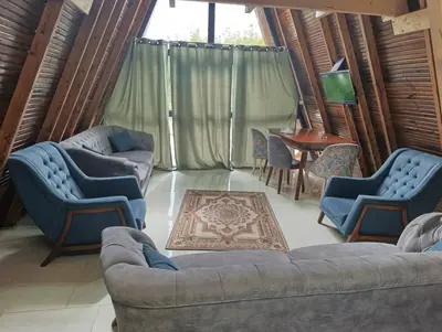 کلبه یک خوابه جنگلی سوئیسی کوی طبیعت