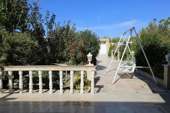 ویلا دوخوابه استخردار آبگرم صفادشت