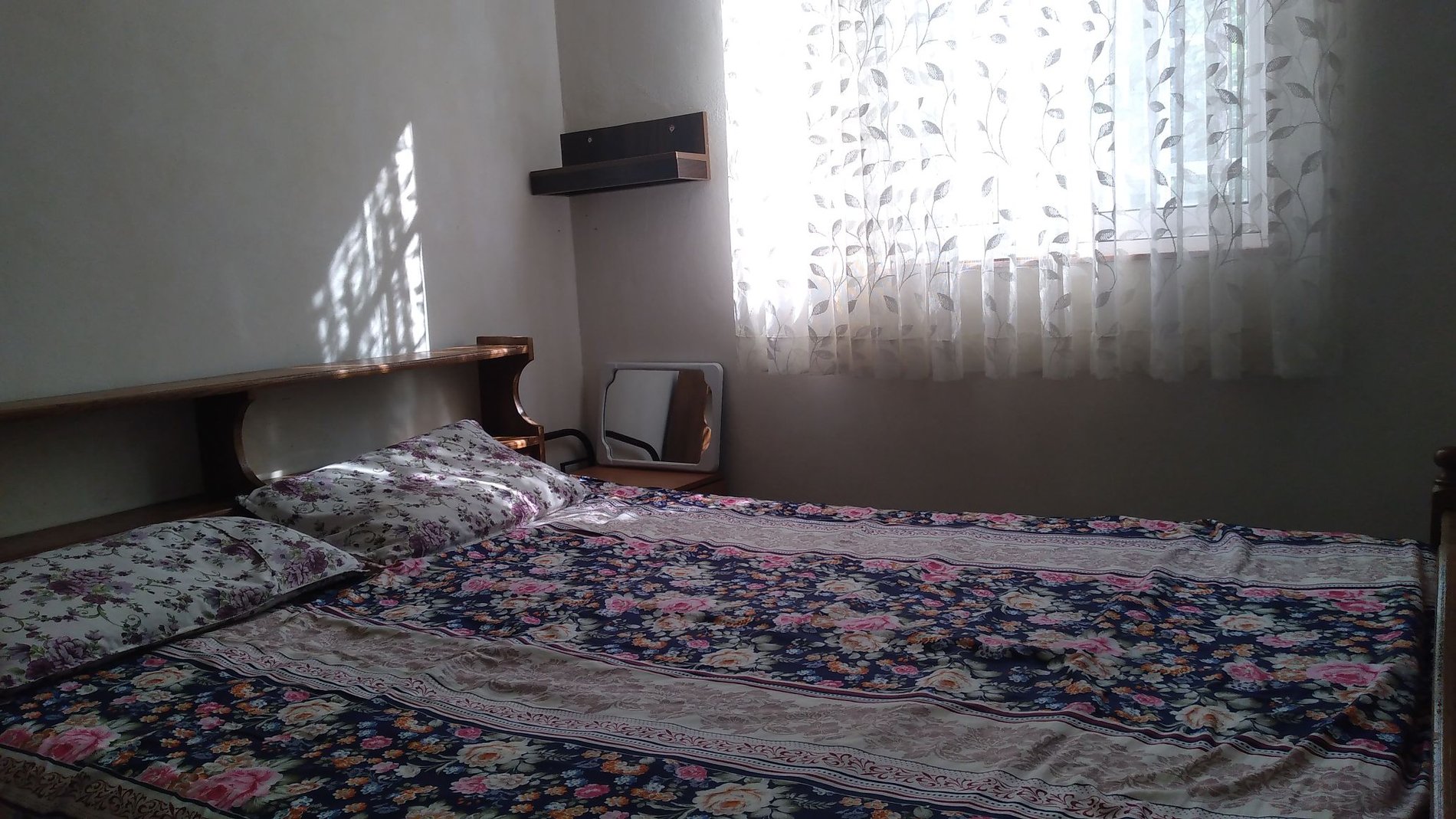 آپارتمان یک خوابه خانه دوست 11