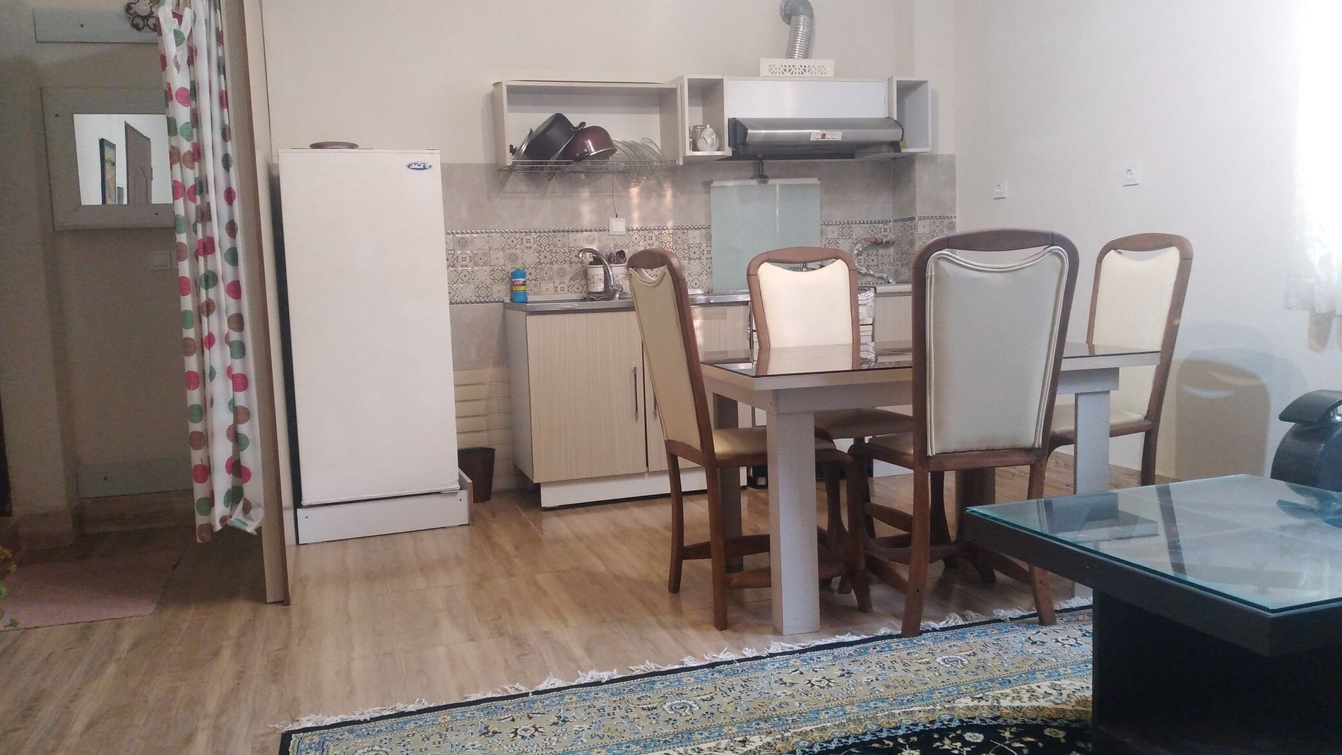آپارتمان یک خوابه خانه دوست 11