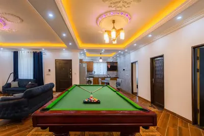 ویلا دوخوابه استخردار آبگرم گل رز