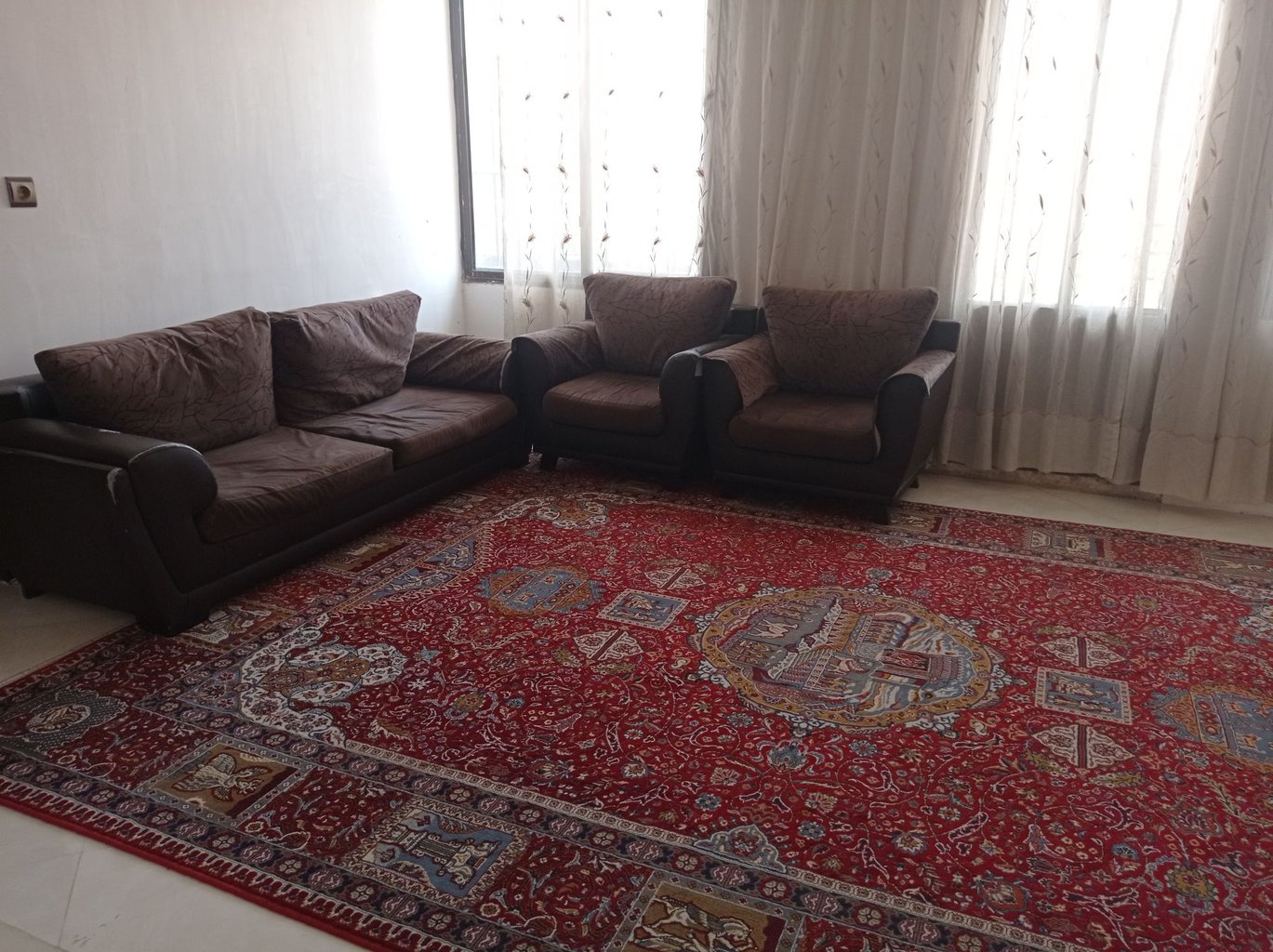 ویلا سه خوابه دوبلکس استخردار حاتمی - پذیرایی بالا