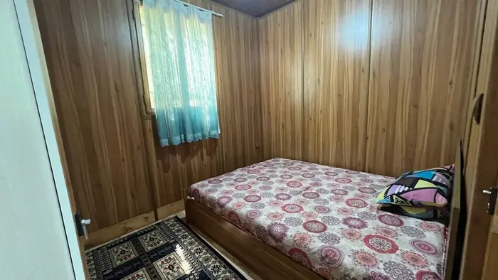 کلبه دوخوابه چوبی شالما