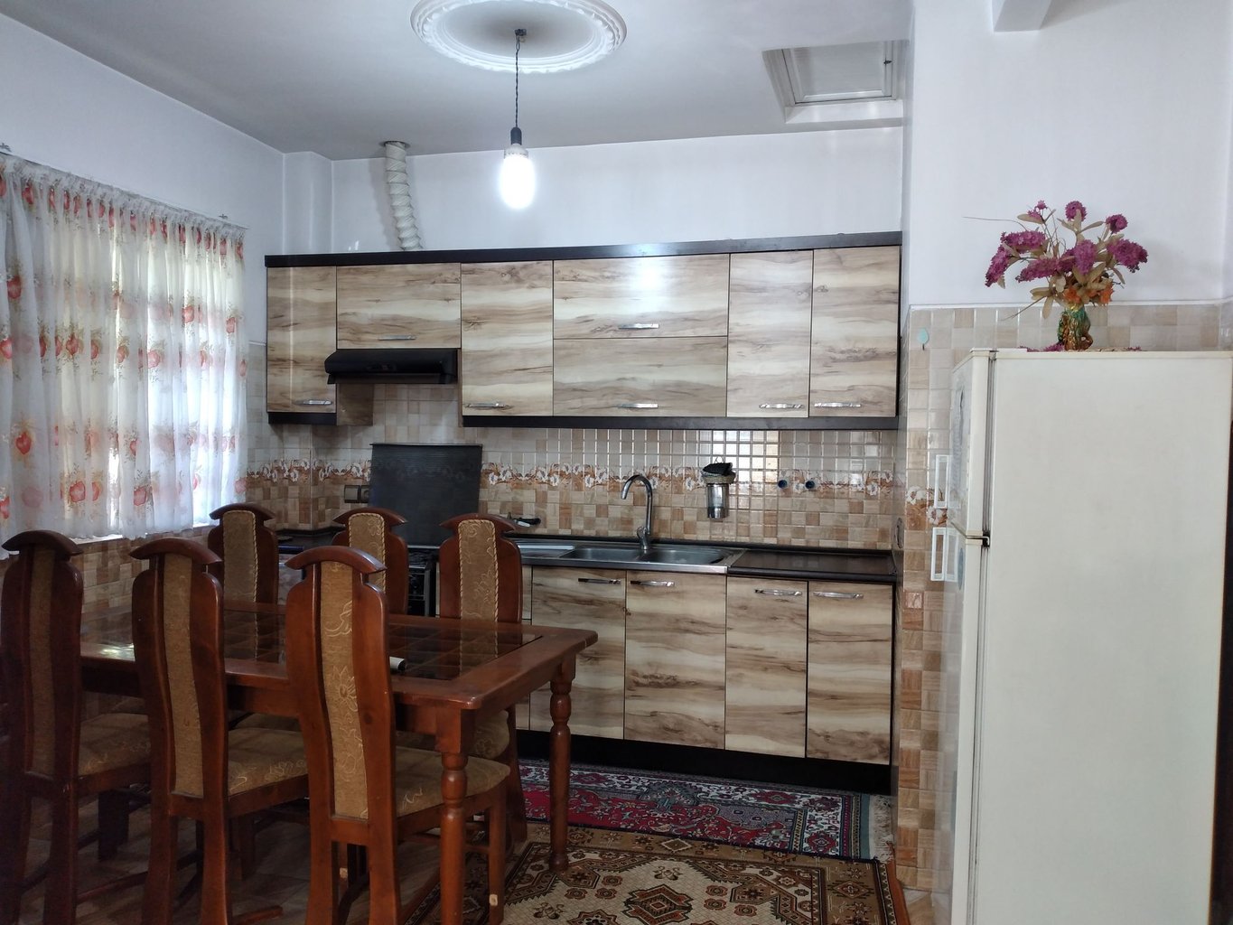 ویلا دوخوابه کوهستانی یونیک