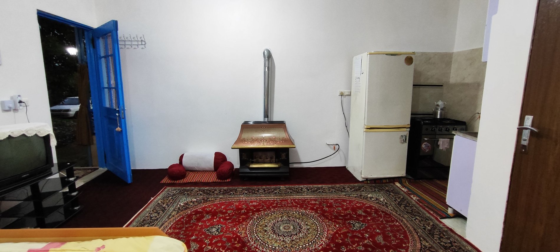 کلبه آبی - واحد گیلسو