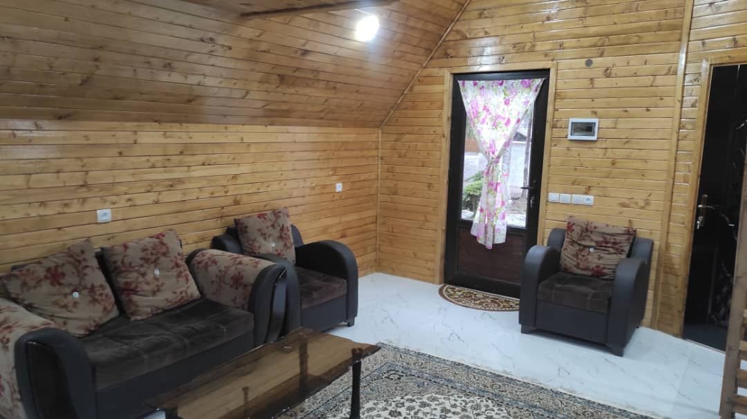 کلبه دوخوابه سوئیسی مهر و ماه