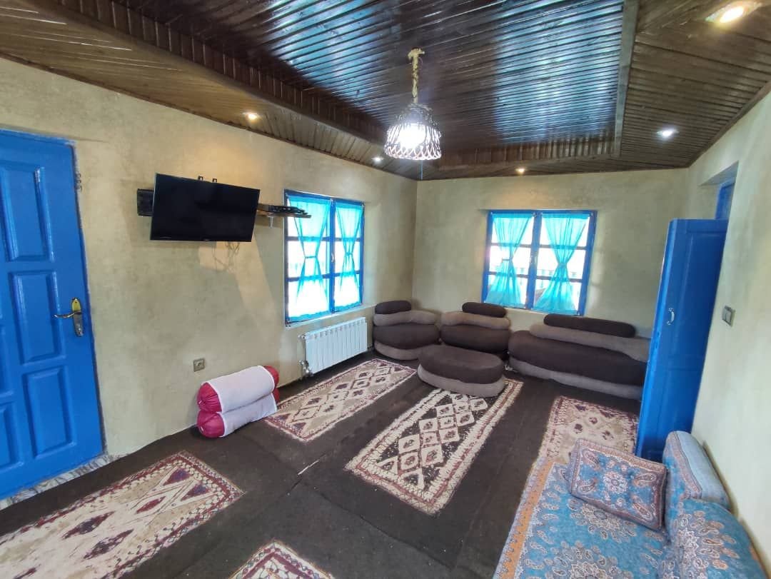 کلبه سه خوابه ازاردار