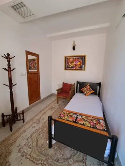 بومگردی عمارت حاکم - واحد زیبا صنم