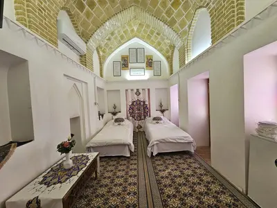 بومگردی عمارت حاکم - واحد لیلی و مجنون