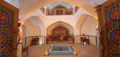 بومگردی عمارت حاکم - واحد ماه منیر