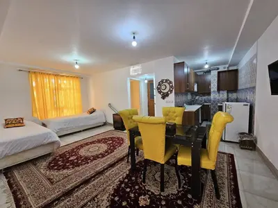 بومگردی عمارت حاکم - واحد فرخنده