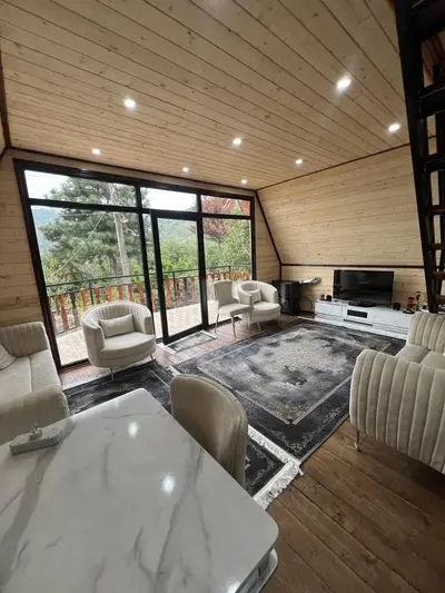 کلبه دوخوابه سوئیسی دوبلکس کامی