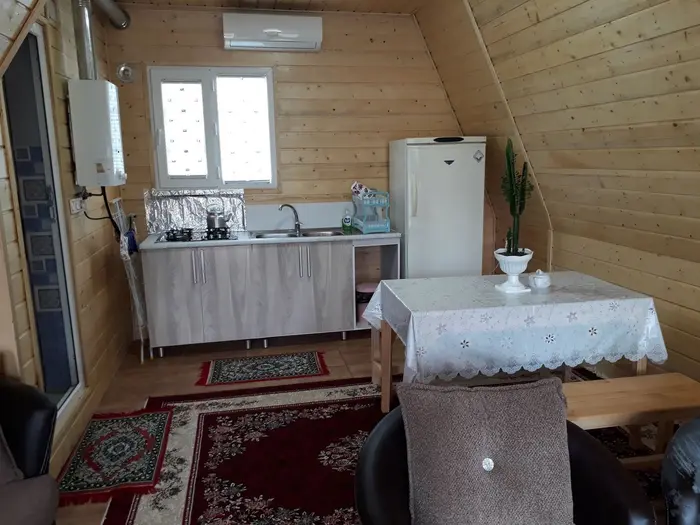 کلبه دوخوابه جنگلی دل نشین