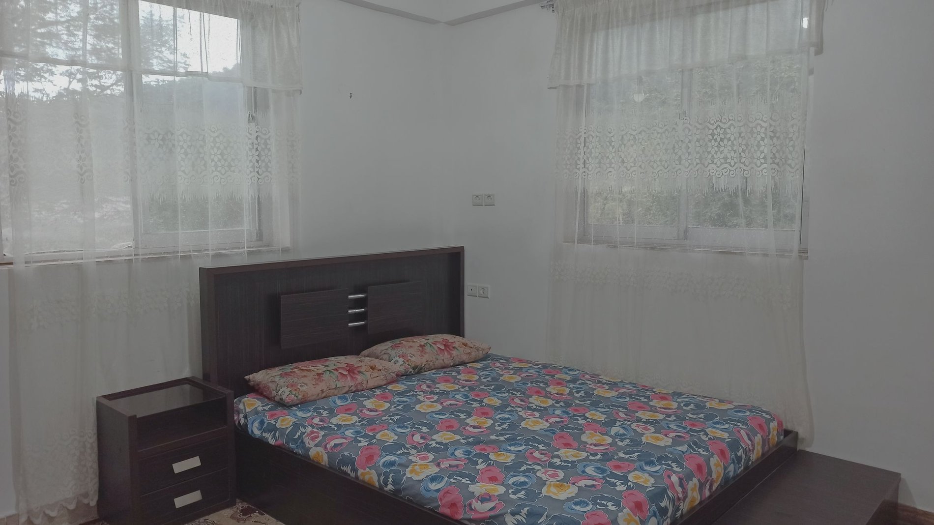 دوخوابه جنگلی کورش 1