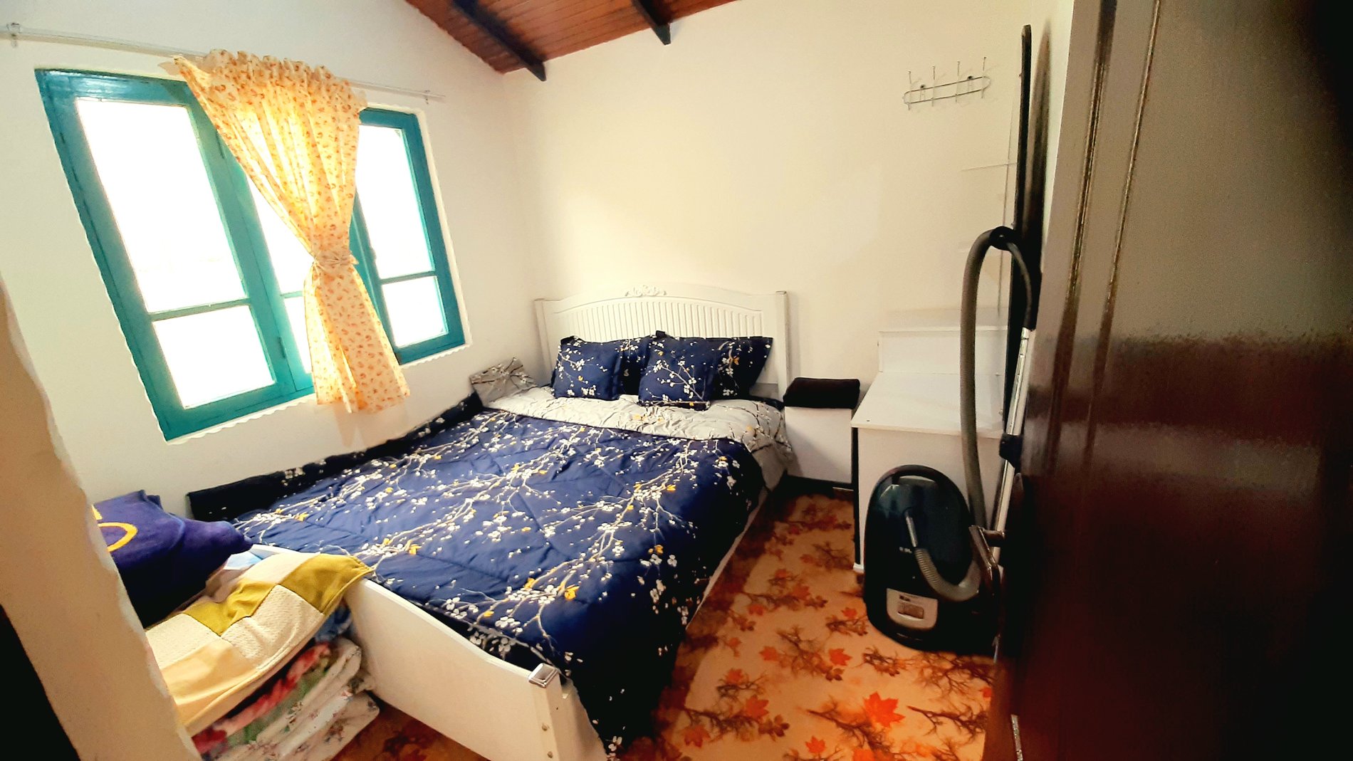 ویلا دوخوابه جنگلی بام ارده