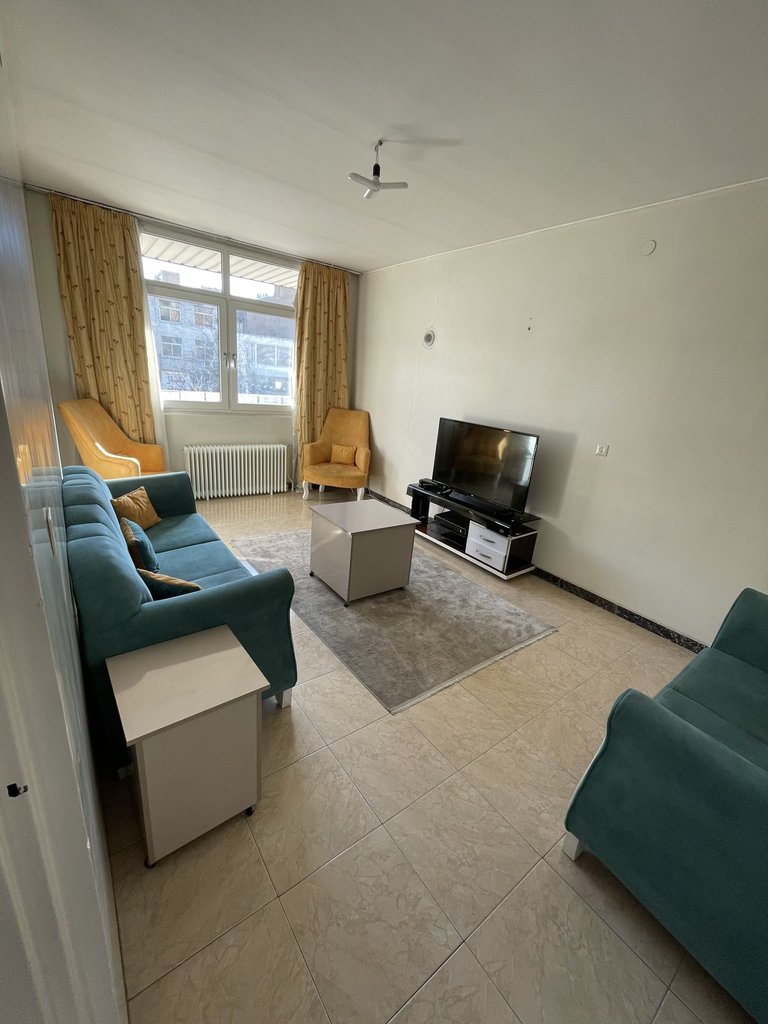 یک خوابه رنگین کمان ۳ نارمک