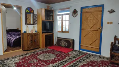 کلبه یک خوابه کاهگلی هیرکان