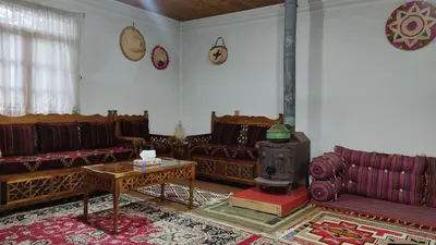 کلبه یک خوابه کاهگلی هیرکان