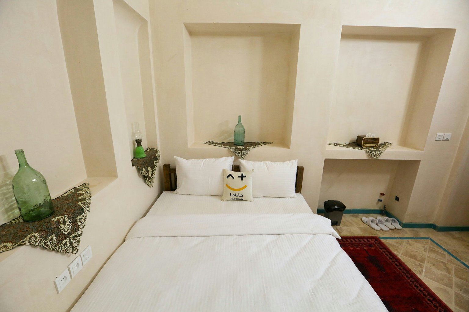 اقامتگاه سنتی تقی خان - واحد گوشه - اتاق گوشه