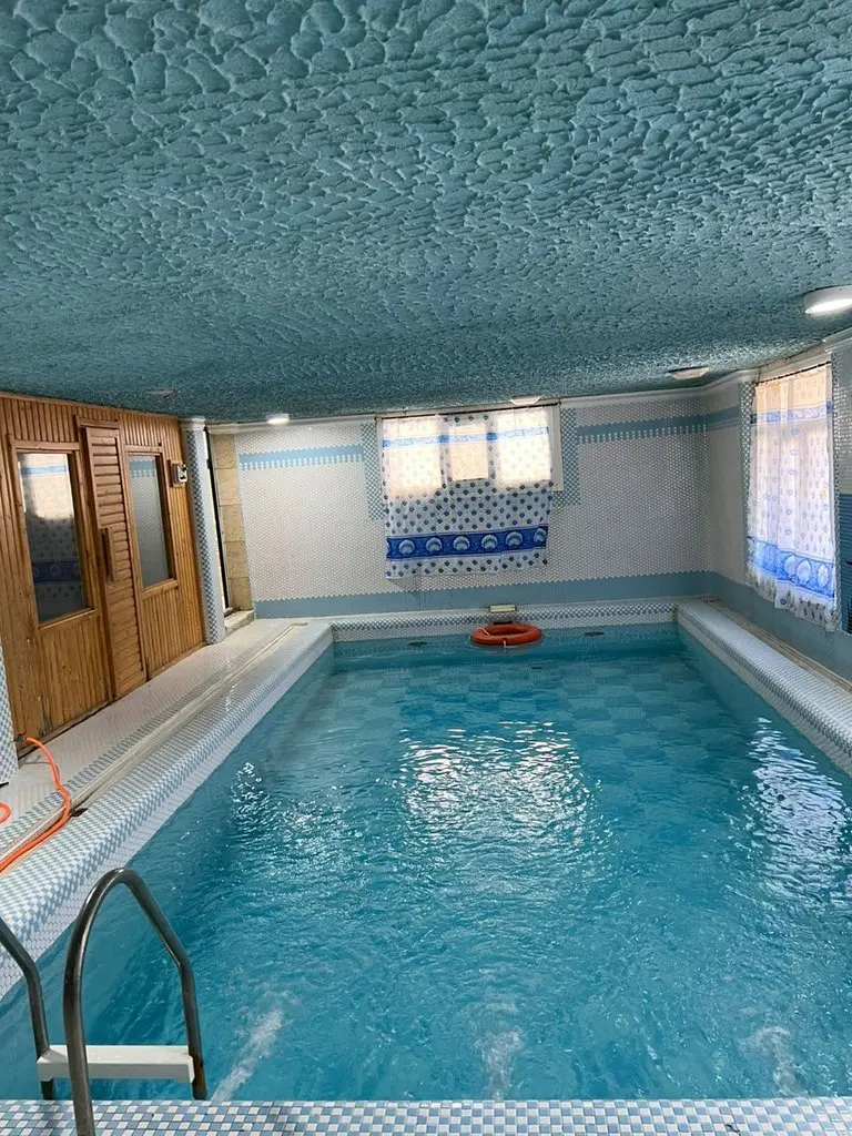 پنج خوابه تریپلکس استخردار آبگرم چنارستان - استخر داخلی 