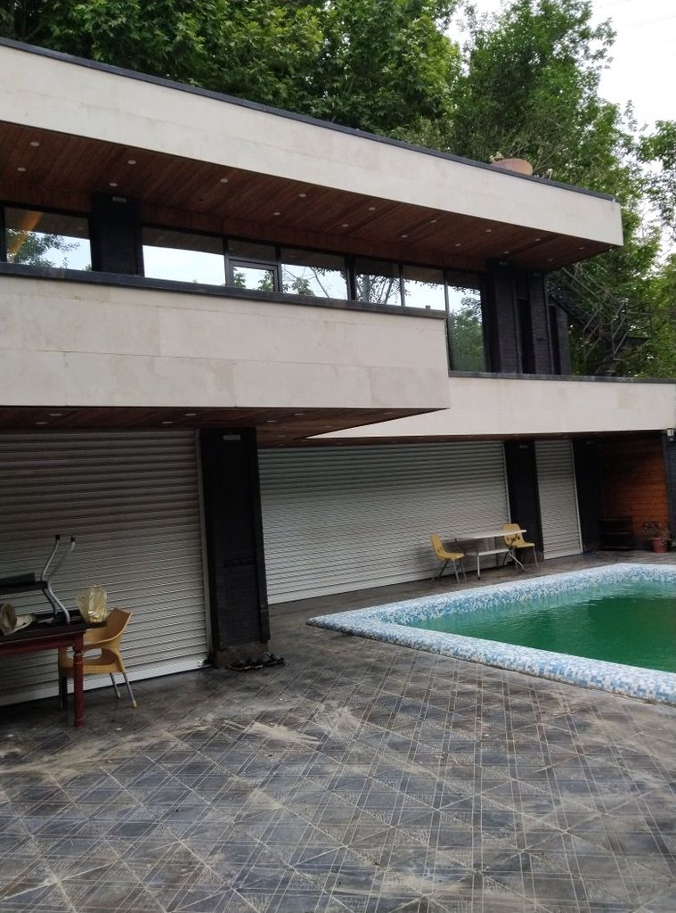 ویلا ویلای استخر دار  کردان مهرزاد