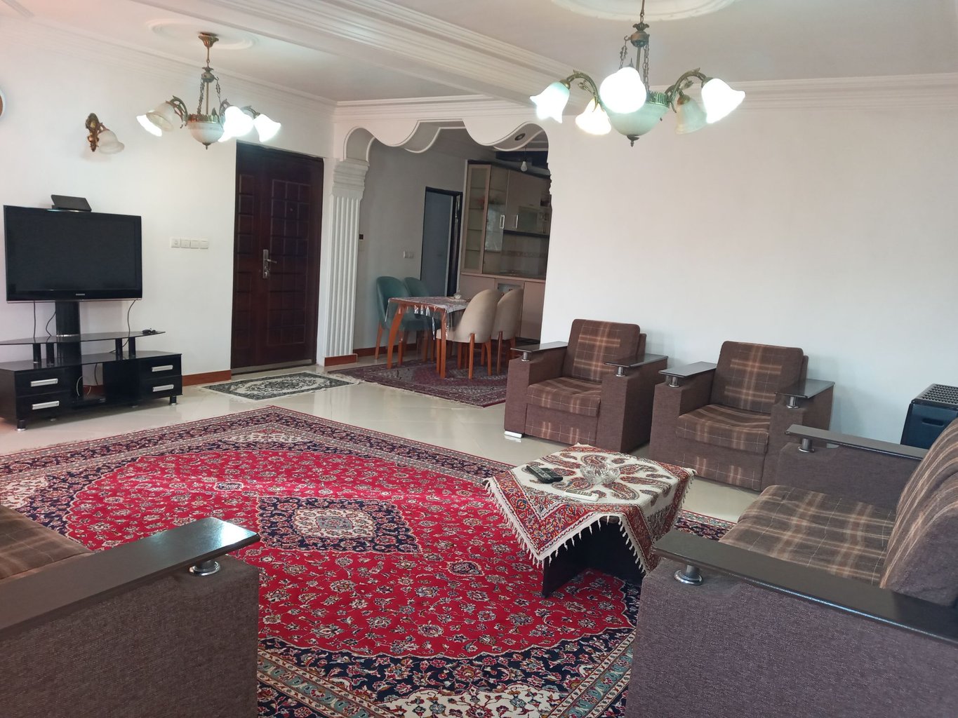 آپارتمان دوخوابه امیر ۷۶ - نشیمن
