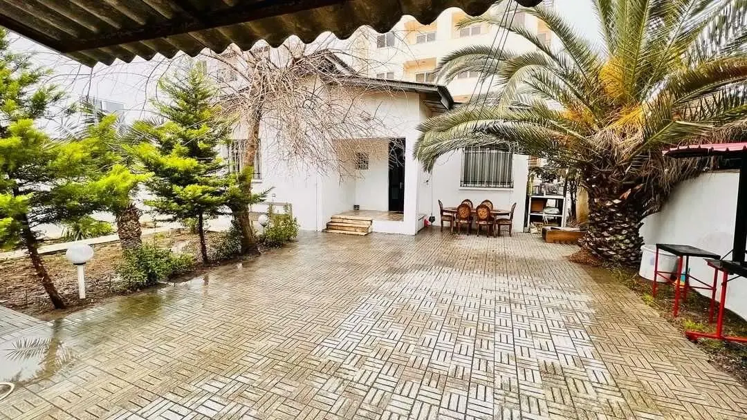 ویلا دوخوابه ساحلی دریا 30 - حیاط