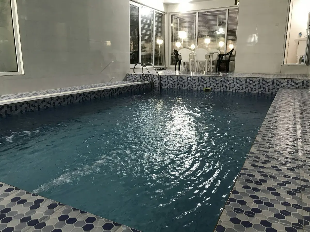 دوخوابه استخردار آبگرم یکتایی