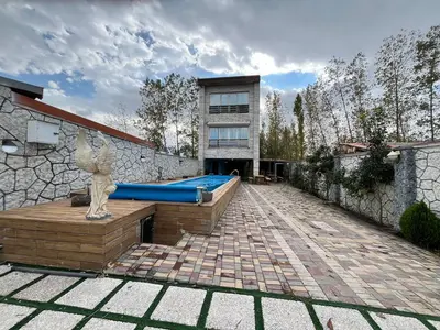 ویلا یک خوابه ساحلی استخردار آبگرم افرا ۲