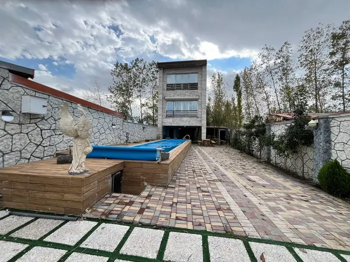 ویلا یک خوابه ساحلی استخردار آبگرم افرا ۲