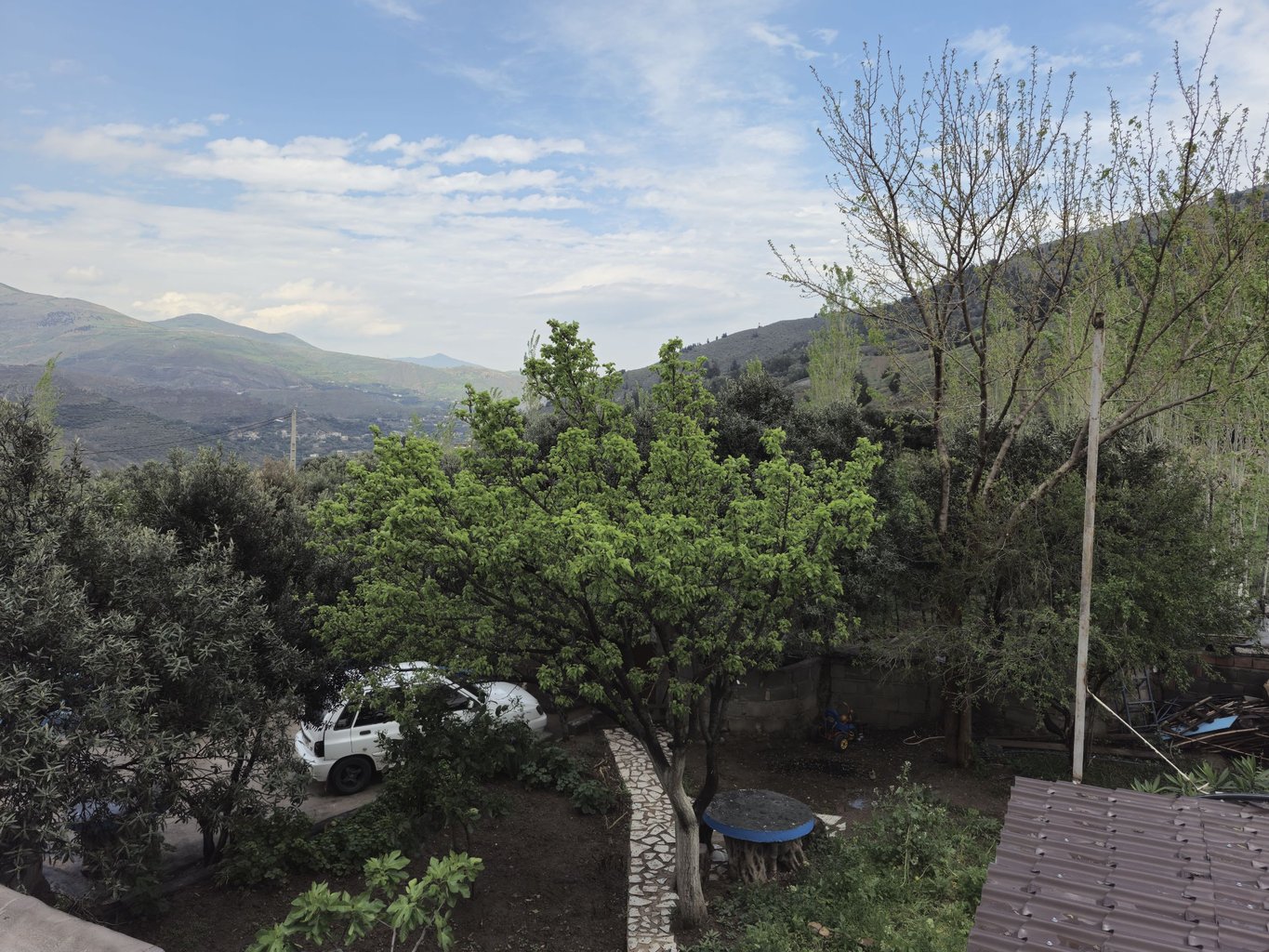 ویلا باغ فلت عمو ایرج