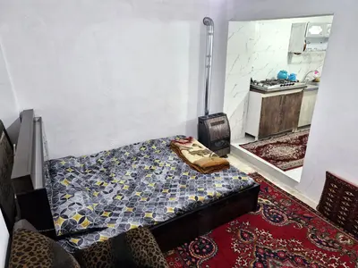 سوئیت فلت ۲ عمو ایرج