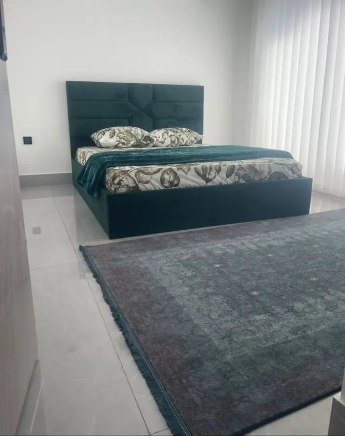 ویلا پنج خوابه استخردار آبگرم باغ نیک