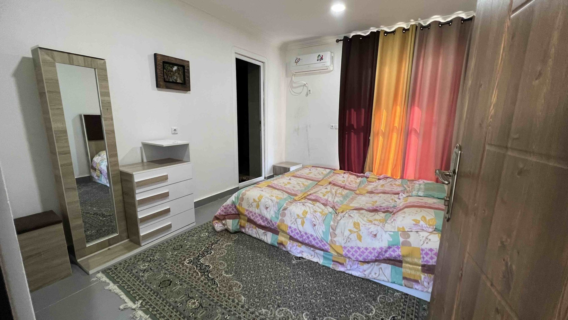 ویلا دوخوابه استخردار بلوط 2