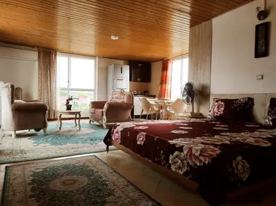 سوئیت فلت شمعدونیای بابابزرگ