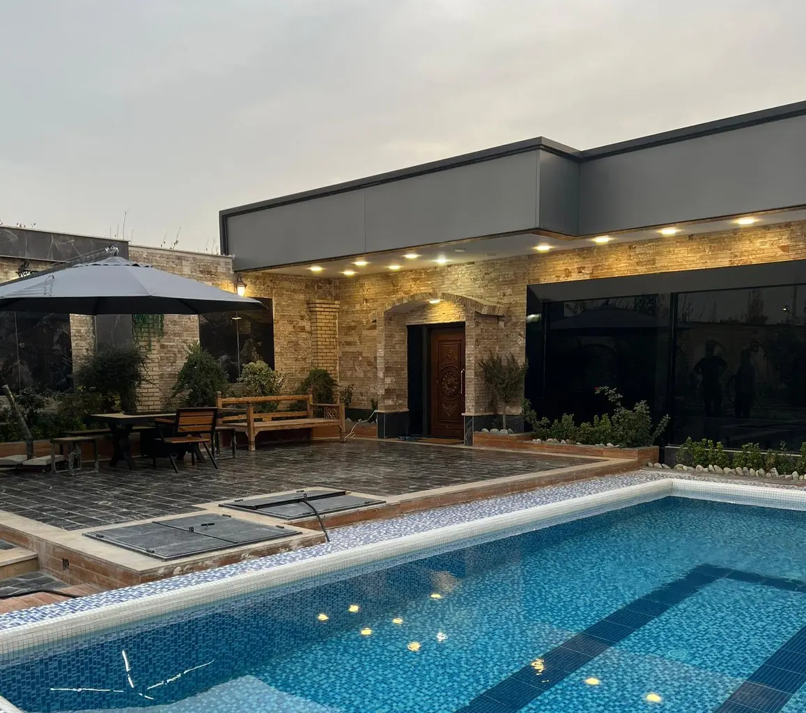 ویلا دوخوابه استخردار آبگرم مهر