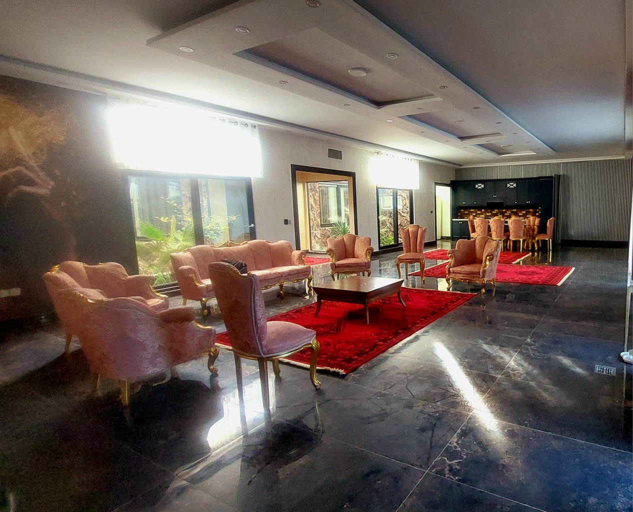 ویلا دوخوابه استخردار آبگرم مهر