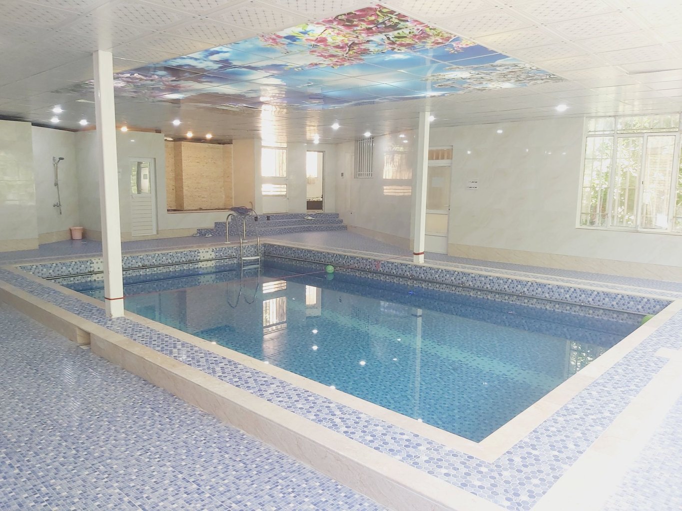 دوخوابه استخردار آبگرم سرو ۷