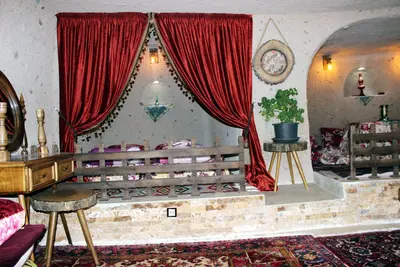 اقامتگاه سنتی صخره ای کندوان - واحد خان