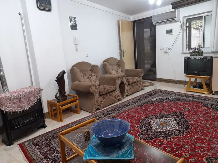 ویلا یک خوابه مهدیرجه - هال و پذیرایی