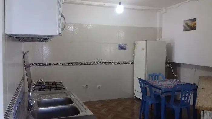 آپارتمان سه خوابه گل محمدی