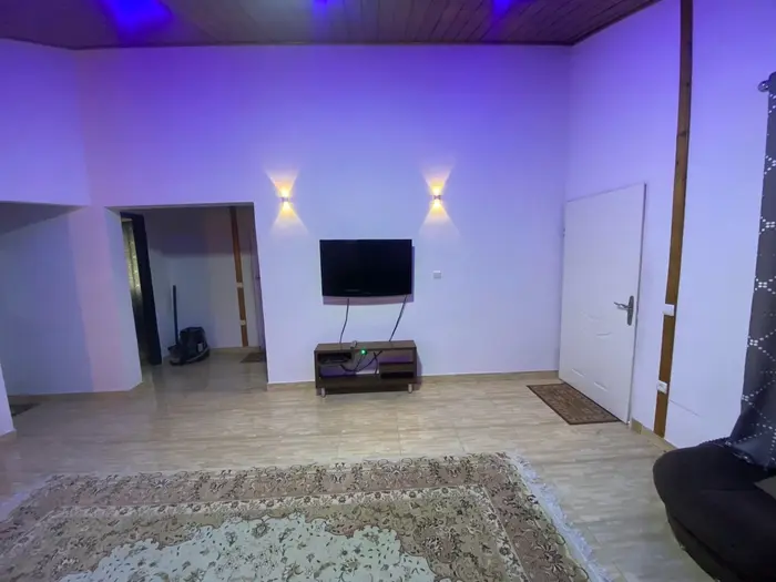 دوخوابه لاوین