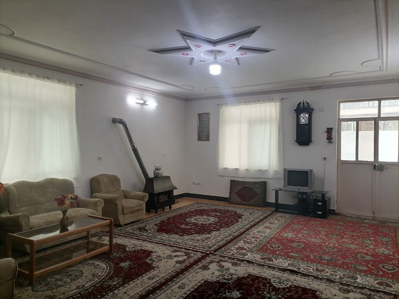 ویلا یک خوابه محسن 2 - پذیرایی