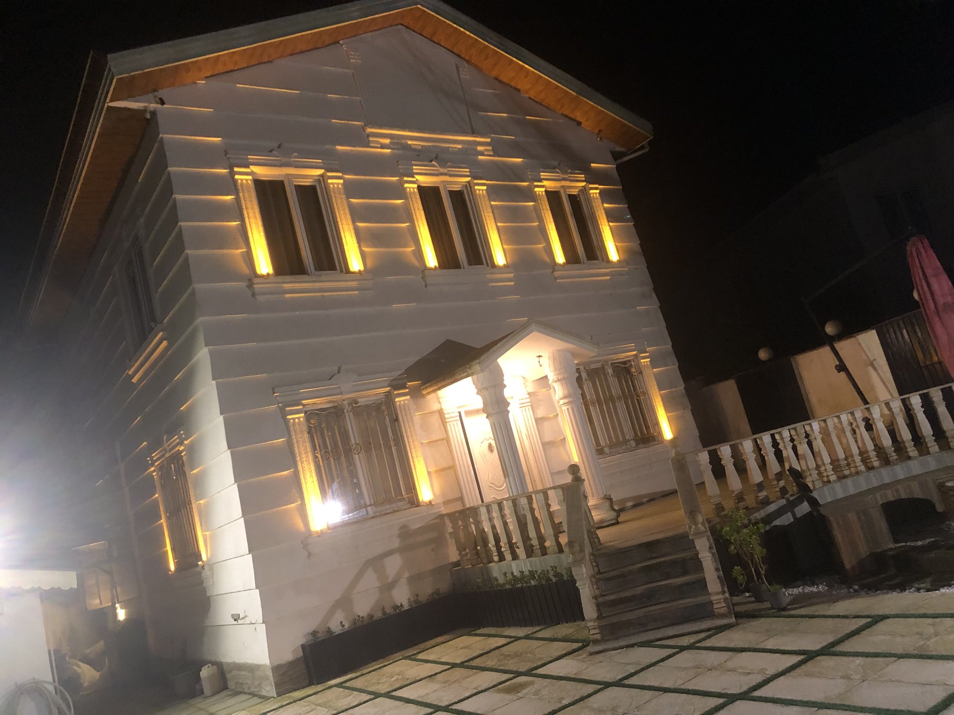 ویلا دوخوابه دوبلکس ساحلی باراکان 