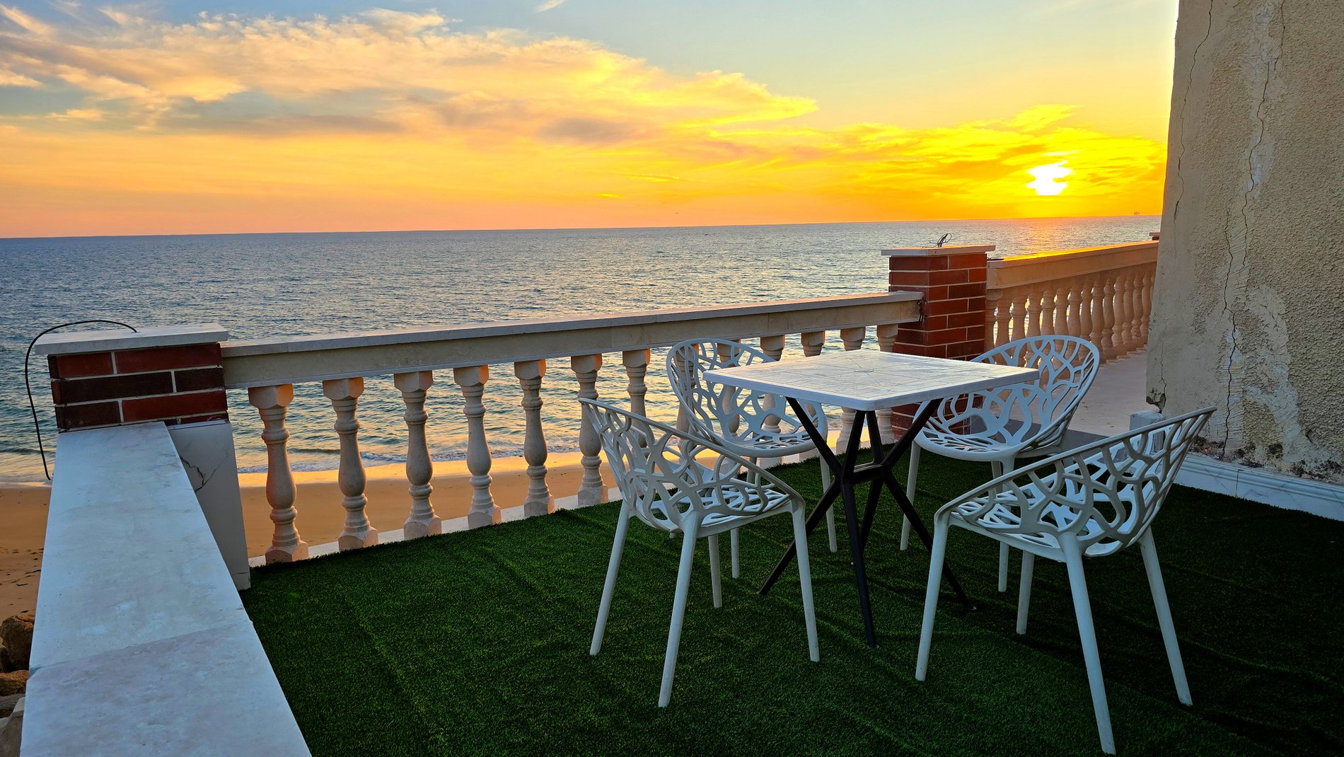 یک خوابه ساحلی رمین ۲