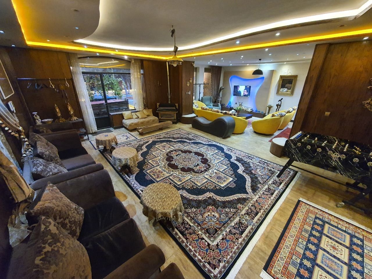 ویلا یک خوابه استخردار زردنجان