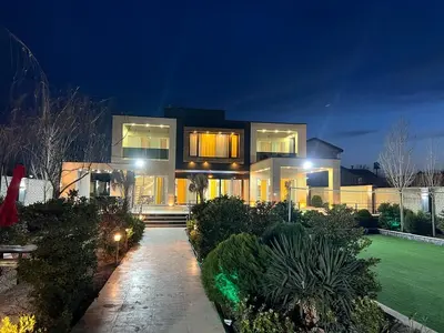 ویلا چهارخوابه استخردار آبگرم دوبلکس نایت 5