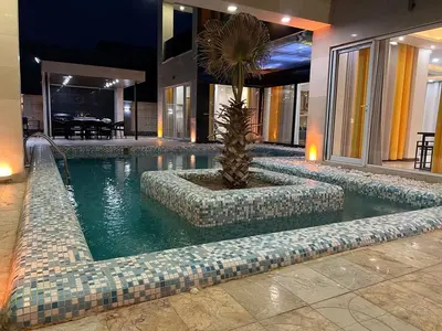 ویلا چهارخوابه استخردار آبگرم دوبلکس نایت 5