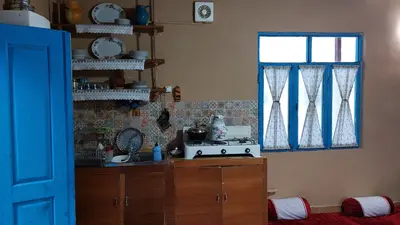 کلبه دوخوابه چوبی کلان